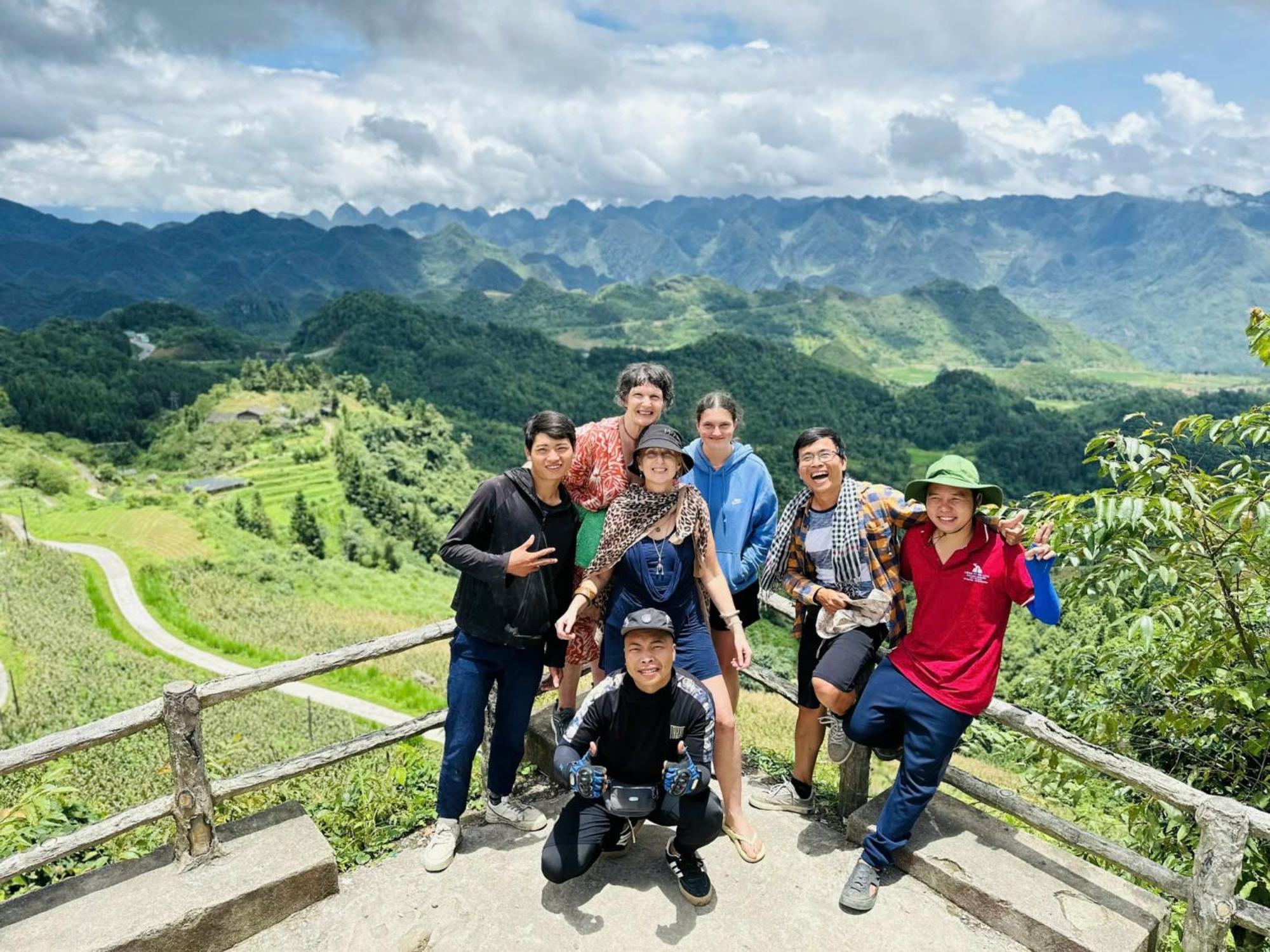Wings Ha Giang Loop Bungalow ภายนอก รูปภาพ